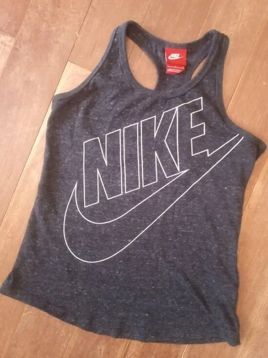Nike Tanktop - Picture 1 of 3